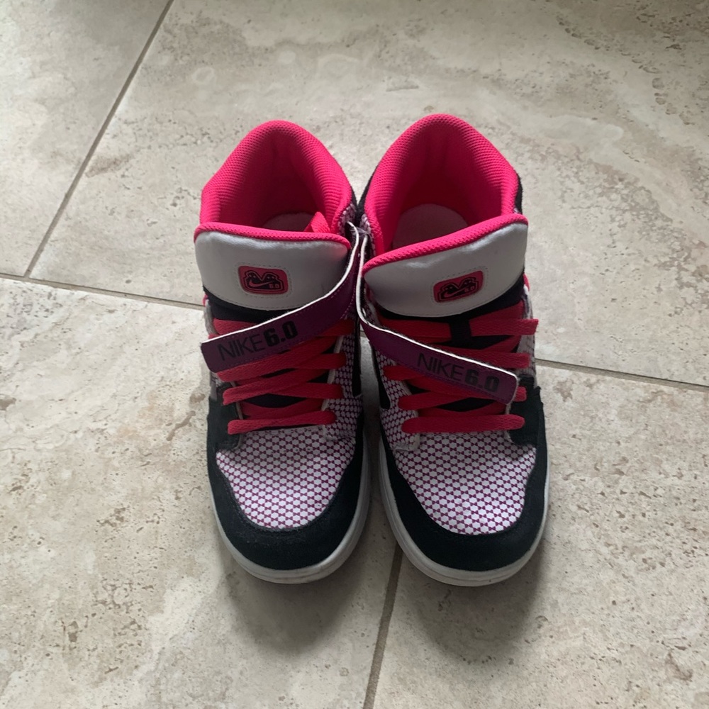 Nike Women's High-Top Sneakers - Black, Pink, White